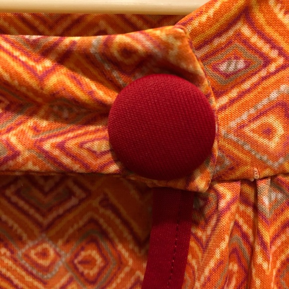 Keyhole La Befana Top - Picture 4 of 7